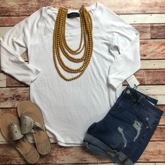 Last 1! S (2-6) Judy Blue Distressed Jean Shorts - Picture 3 of 3